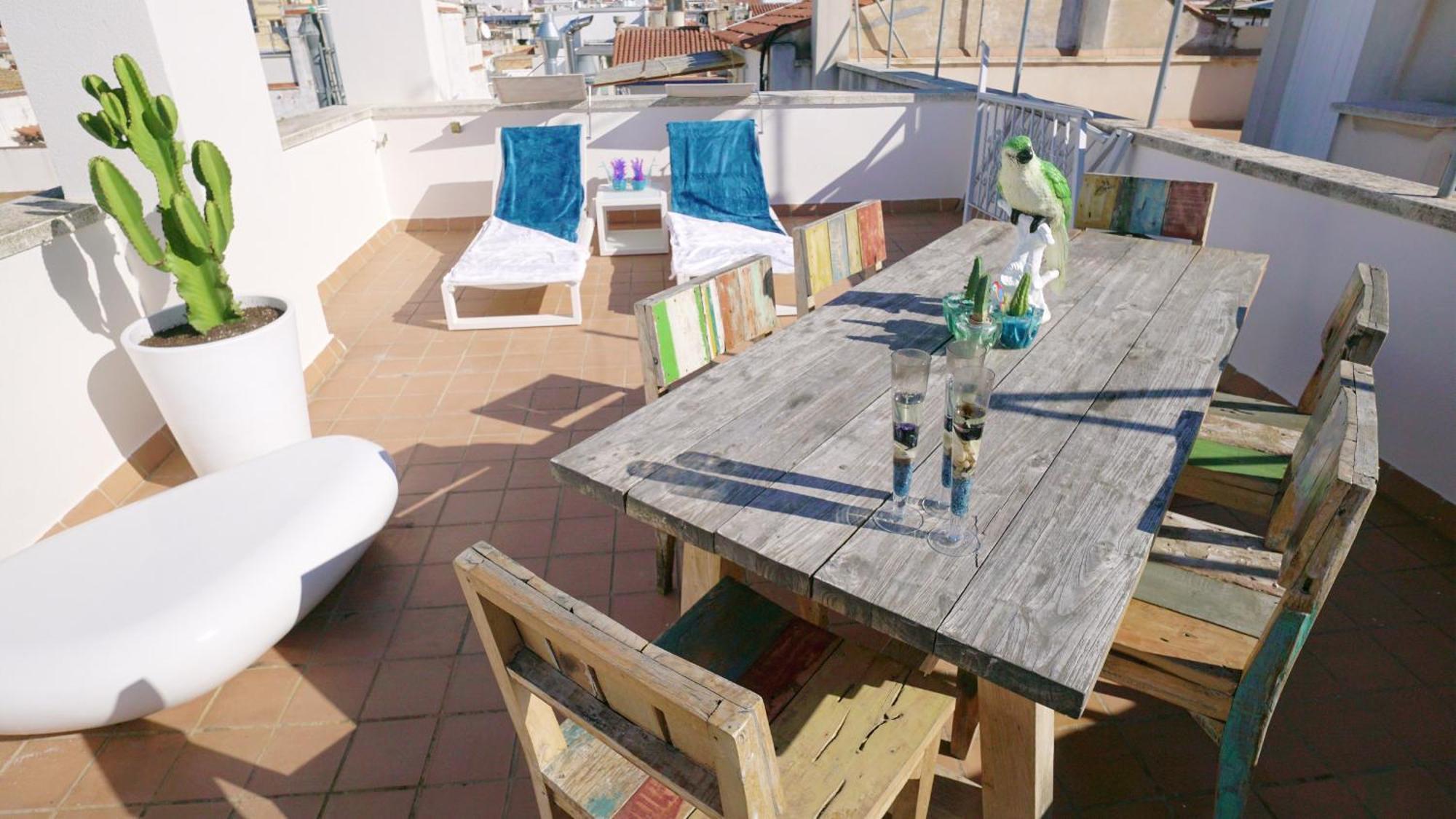 Beachstyle Penthouse By Hello Homes Sitges Exterior foto